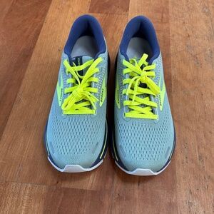 Brooks Ghost 14